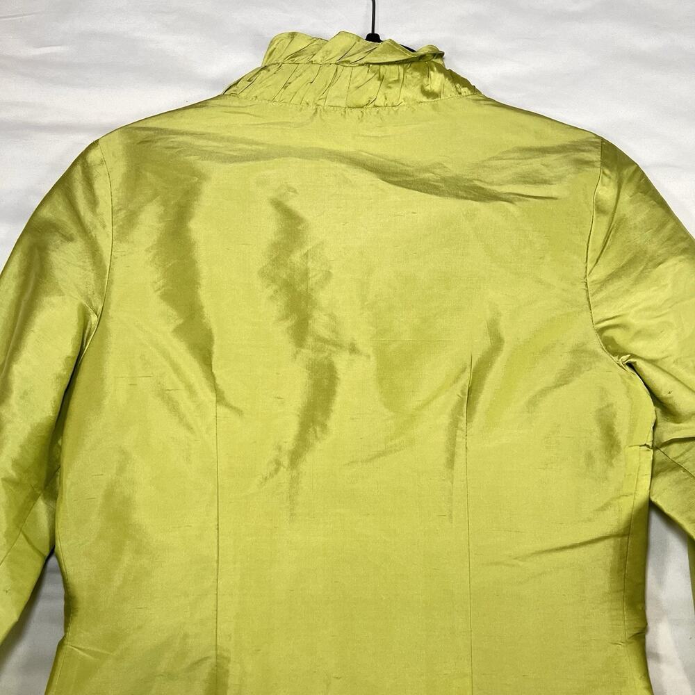 J. McLaughlin 100% Silk Shirt Size 4 Green Ruffle Neck Front Button Long Sleeve - Picture 8 of 12